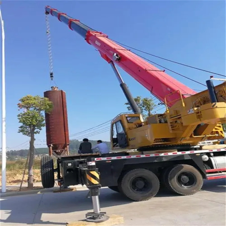 五指山专业吊车租赁多少钱