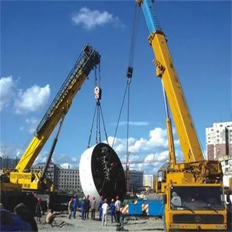 五指山起重机租赁服务的价格及注意事项