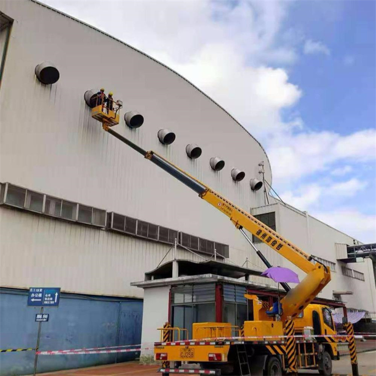 五指山高空作业车出租服务：专业广告牌安装解决方案