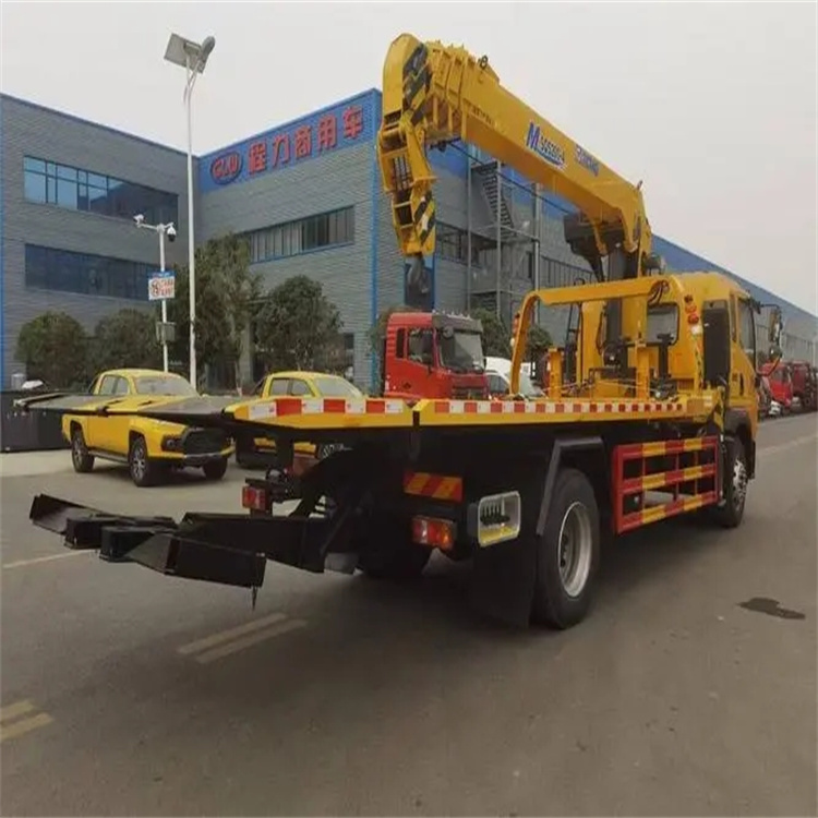 五指山附近小随车吊出租电话，轻松解决搬运烦恼